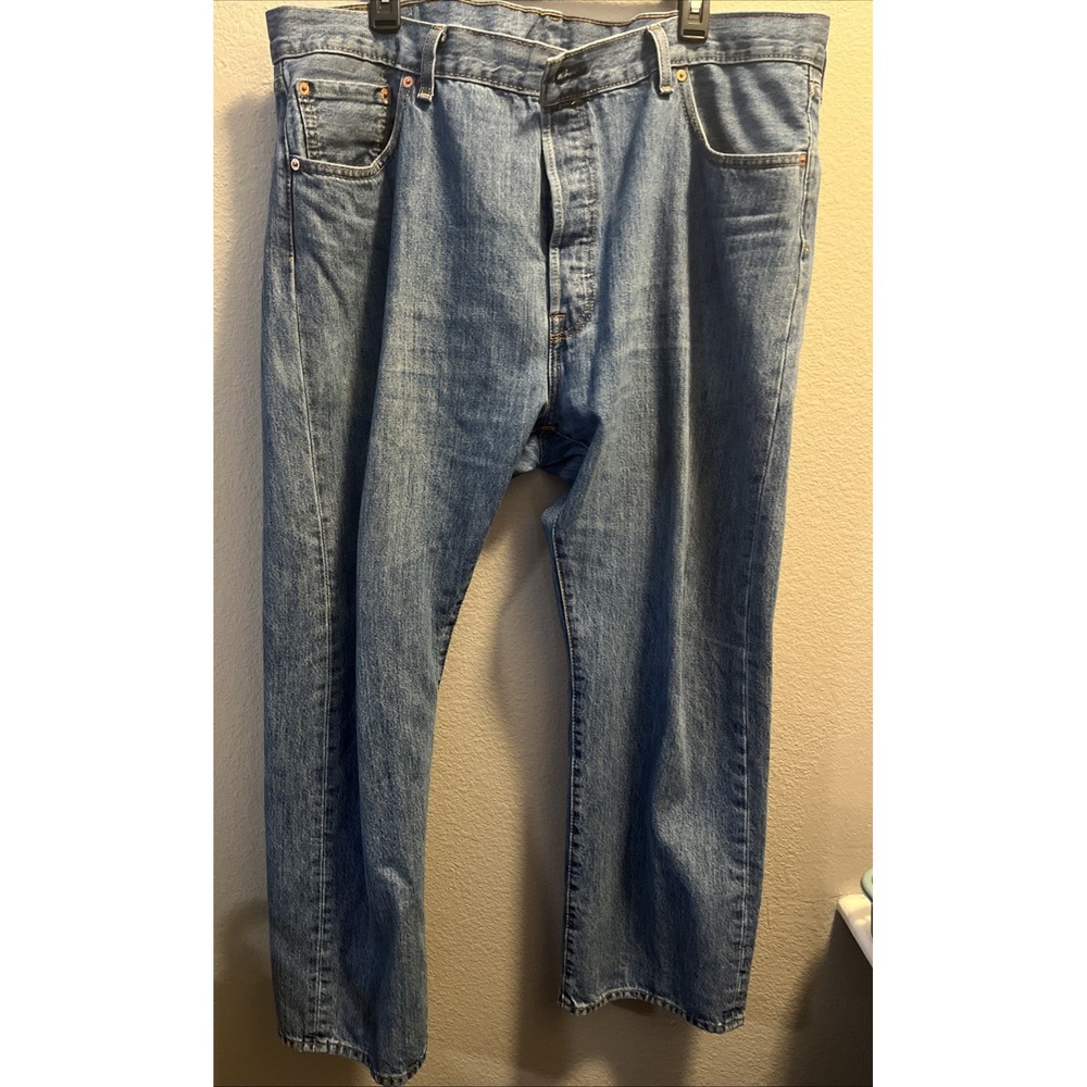 Levi's 501 Jeans Men's 42x30 Blue Button Fly Straight Fit 100% Cotton